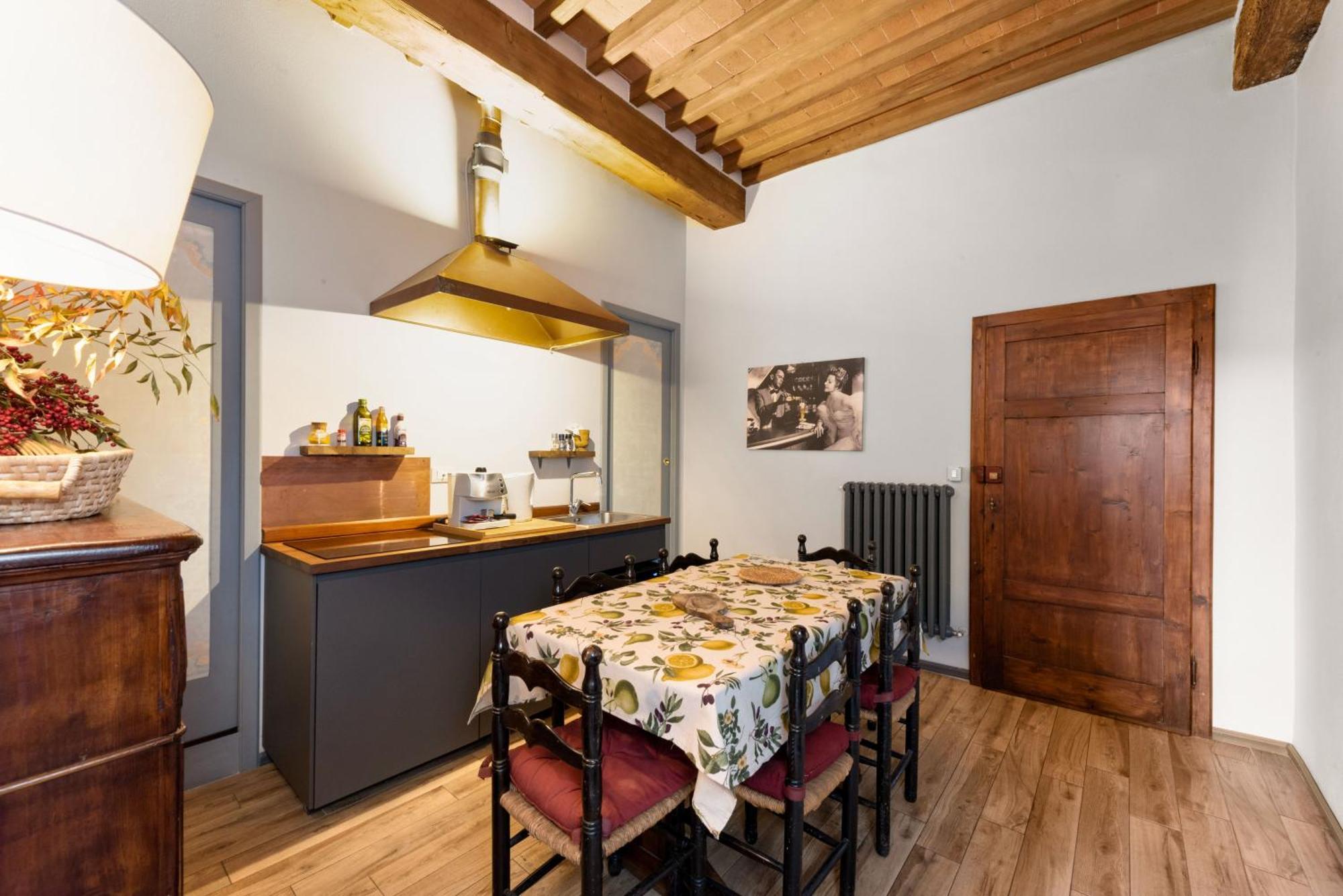 Al Carmine Towers View With Ac Apartment